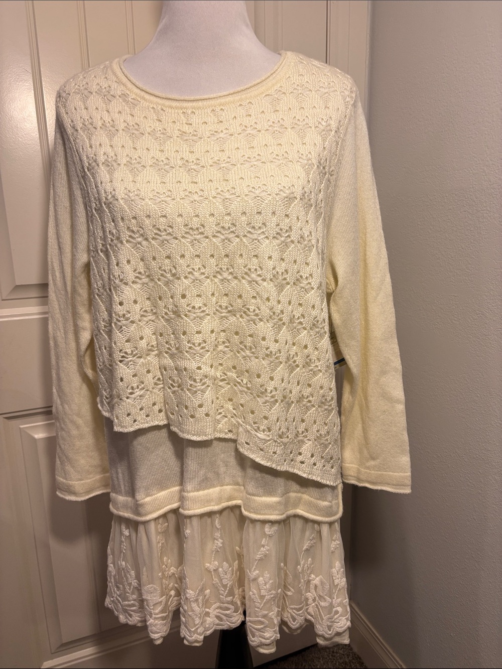 NWT John Mark XL Cream Crochet Sweater Layered Lace Hem Tunic Top Boho